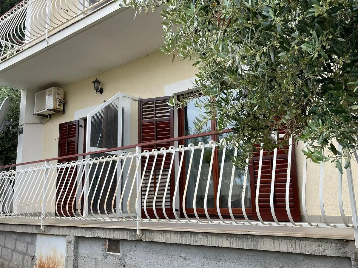 Apartments Miki, Okrug Gornji, Trogir