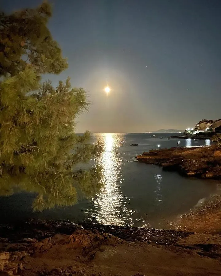Apartments Miki, Okrug Gornji, Trogir