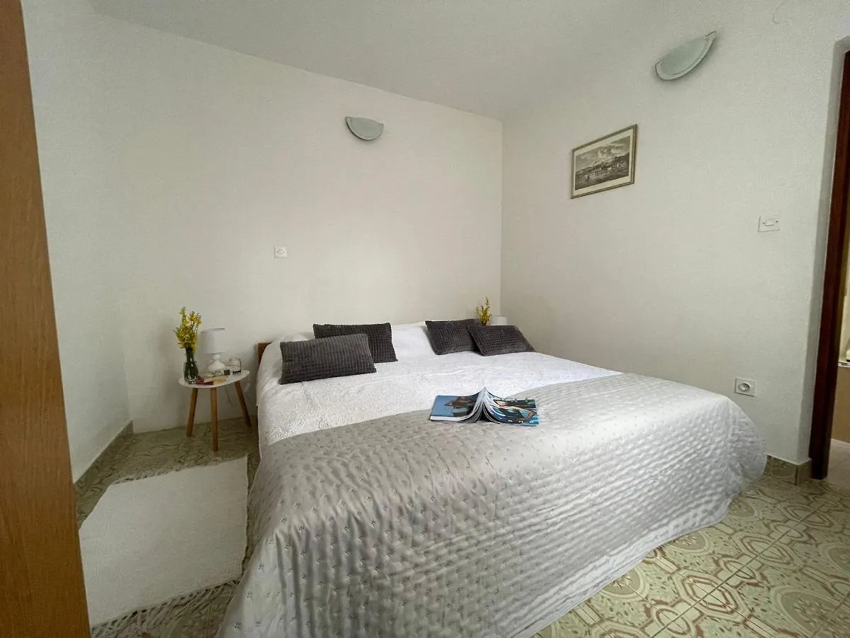 Apartments Miki, Okrug Gornji, Trogir Croatia