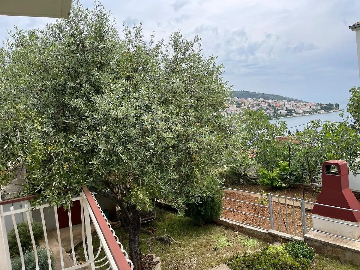 Apartments Miki, Okrug Gornji, Trogir